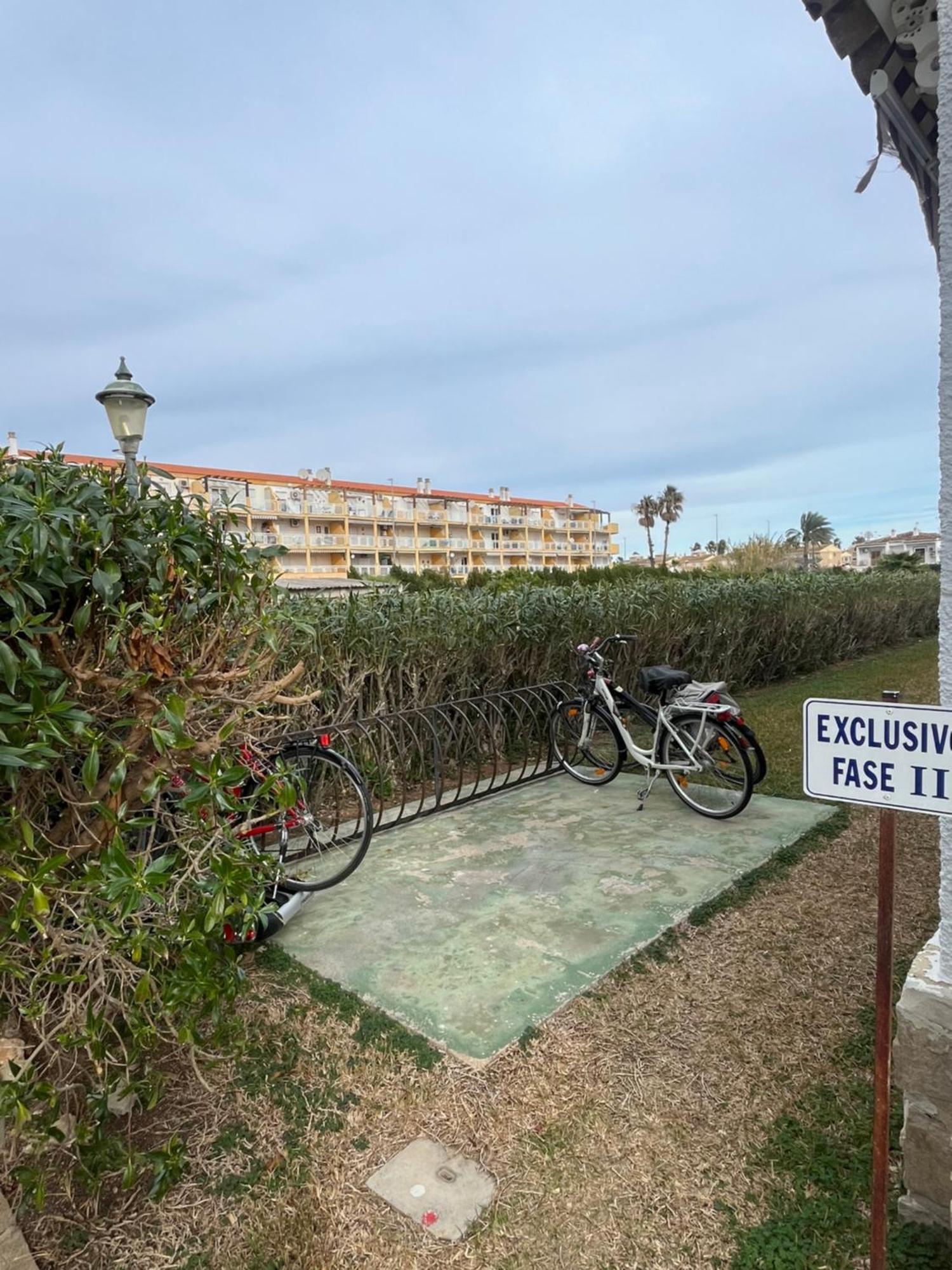 Apartamento Urb Oasis Park II Denia, Las Marinas Eksteriør bilde